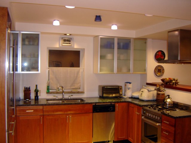 Kitchen (3) Robert Woods' Home